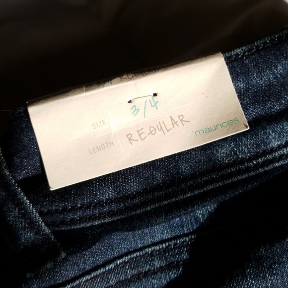 NWT Maurice's 3/4 reg jeans - Picture 3 of 4